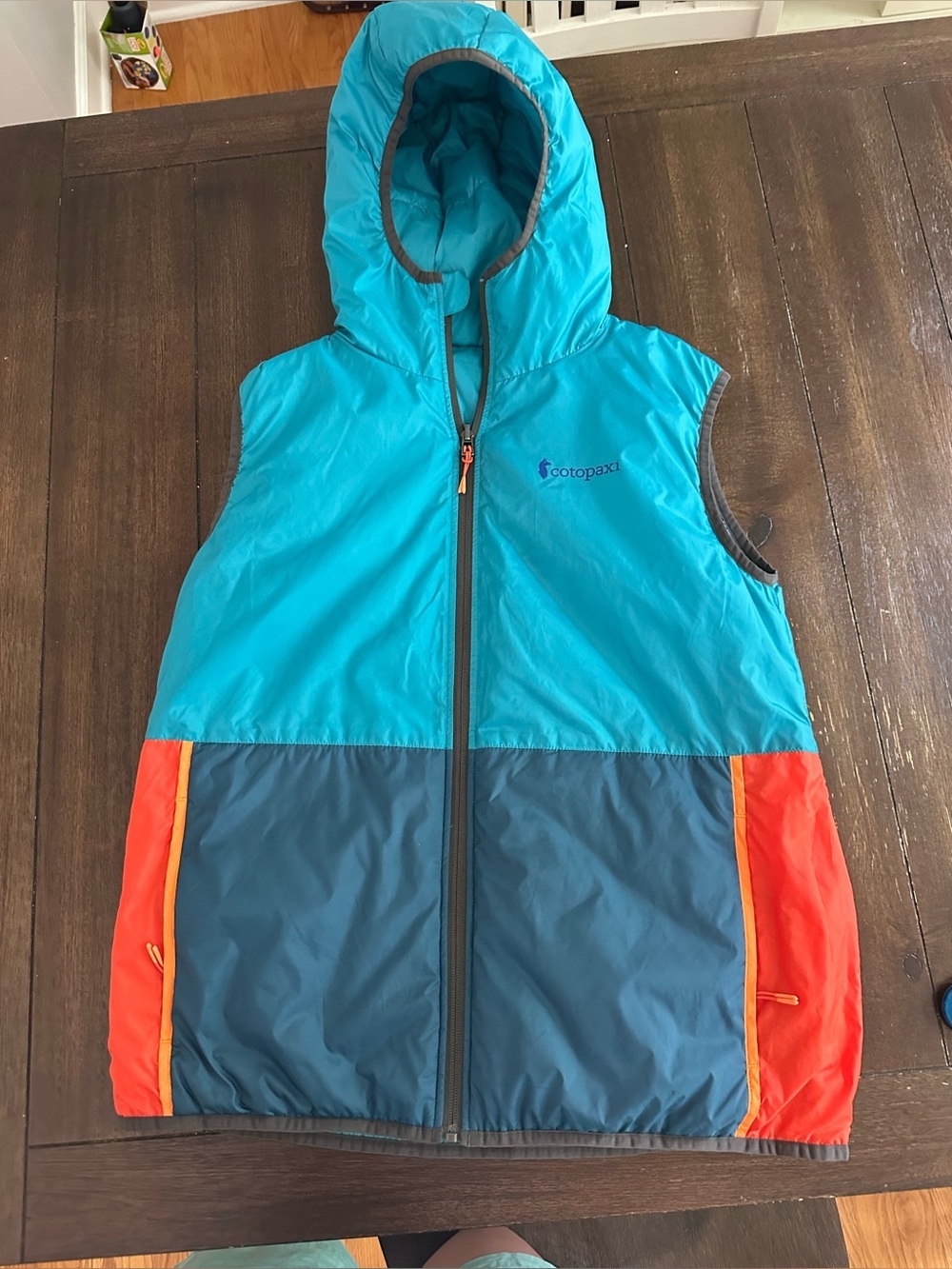 Cotopaxi Teca Calido hooded vest